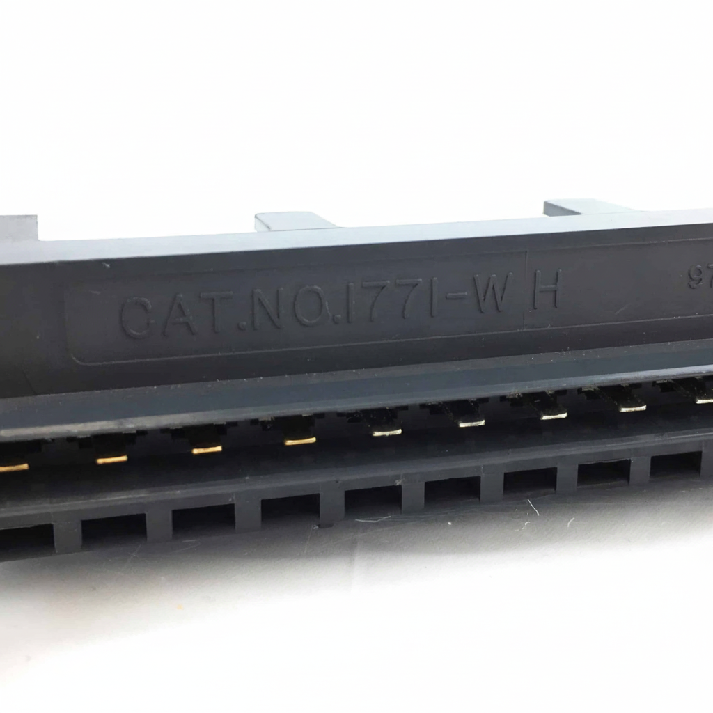 PLC CARD CONNECTION ARM 5 ALLEN BRADLEY