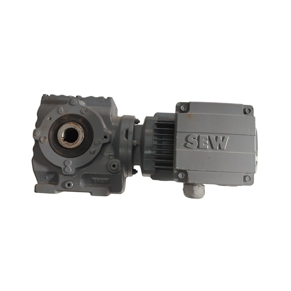 MOTOR CON CAJA REDUCTORA 0.55 KW